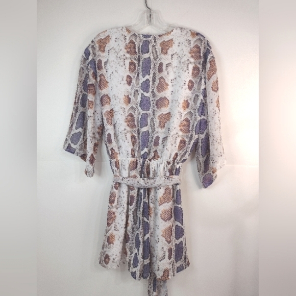 Entró women's Romper 3/4 sleeve, snake print size (S) - Picture 7 of 12